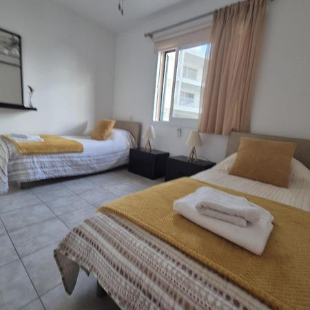 2 Bedroom Townhouse Lower Peyia Paphos Cyprus מראה חיצוני תמונה